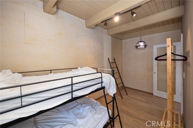 3233 Tareco Drive, Los Angeles CA: https://media.crmls.org/medias/80c57007-806c-4268-90a8-f9e1288461fb.jpg