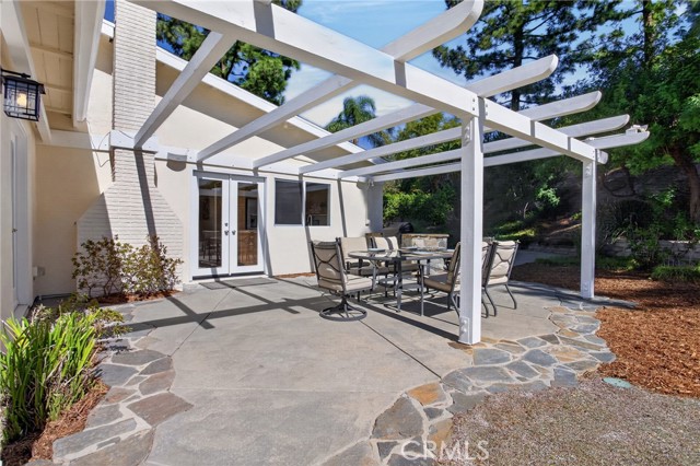 18658 Brymer Street photo 38