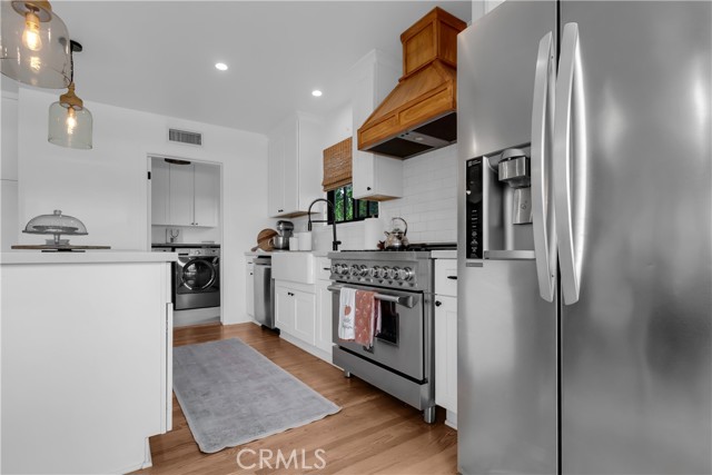 Detail Gallery Image 6 of 38 For 11432 Sophia Ave, Granada Hills,  CA 91344 - 3 Beds | 2 Baths