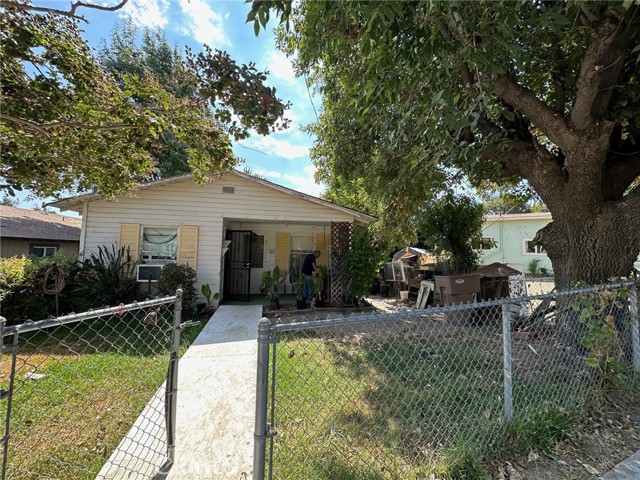 738 Main Street, Piru CA: https://media.crmls.org/medias/80c69567-3244-4ca0-9329-c7817b5116c4.jpg