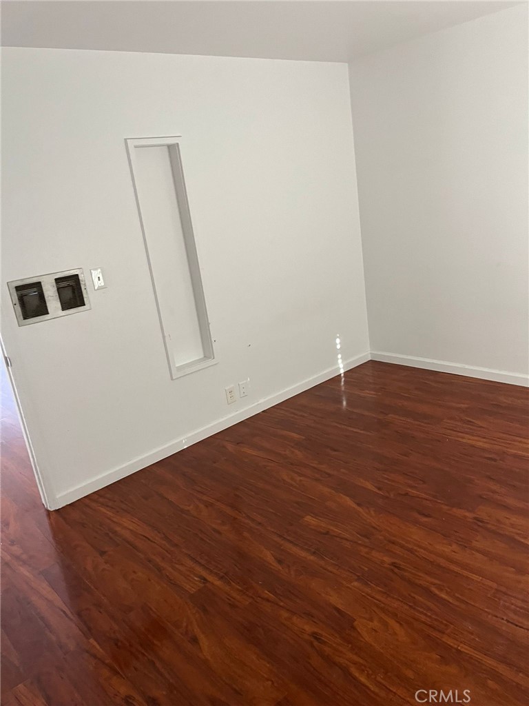 MLS #WS25269377 image #7