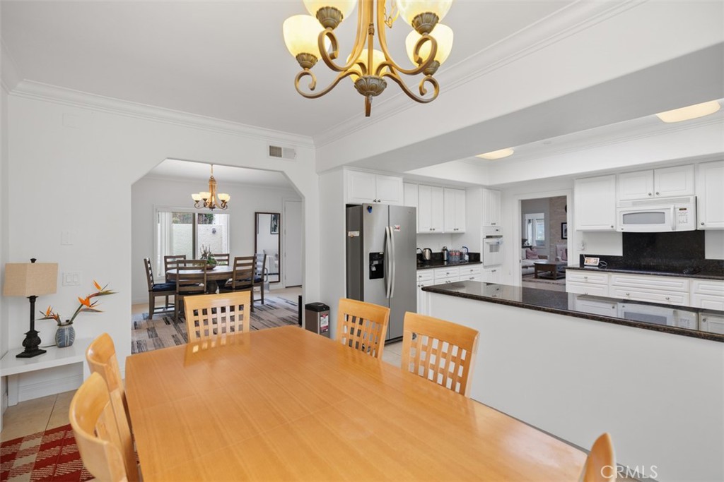 MLS #OC25131925 image #31
