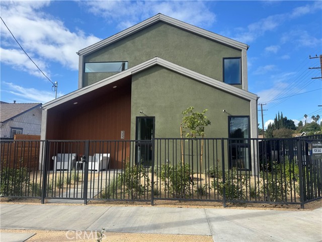 355 Newland