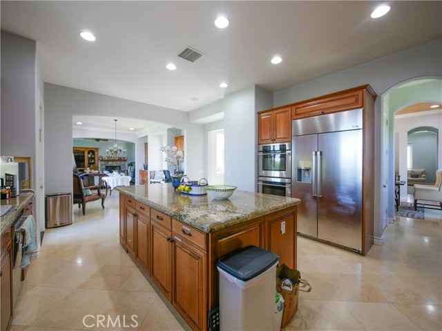 Image 4 of 27 For 22312 Silverpointe
