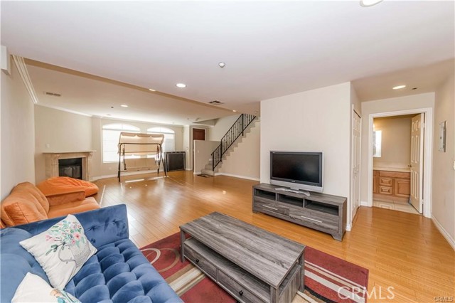 Detail Gallery Image 11 of 32 For 306 S 1st Ave #104,  Arcadia,  CA 91006 - 3 Beds | 3 Baths