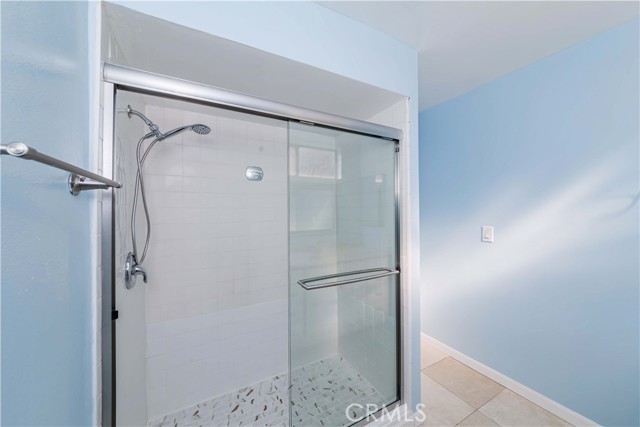 Detail Gallery Image 16 of 33 For 1616 Canyon Dr, Fullerton,  CA 92833 - 3 Beds | 2/1 Baths