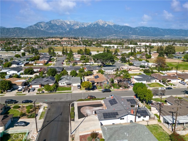 Detail Gallery Image 8 of 27 For 1758 N Madera, Ontario,  CA 91764 - 6 Beds | 3 Baths