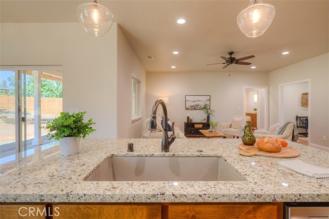 Detail Gallery Image 13 of 43 For 1645 Lighty Ln, Paradise,  CA 95969 - 4 Beds | 2 Baths