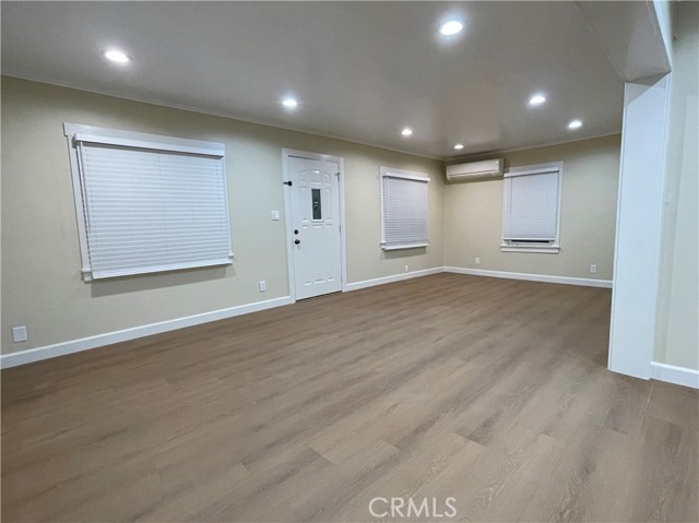 Detail Gallery Image 4 of 7 For 124 N Princeton, Fullerton,  CA 92831 - 3 Beds | 2 Baths