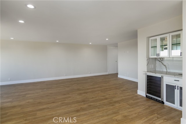 8401 Fountain Avenue, 16 photo 7