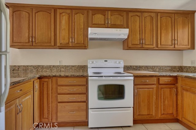 Detail Gallery Image 4 of 14 For 25 Dogwood, Irvine,  CA 92612 - 2 Beds | 2 Baths