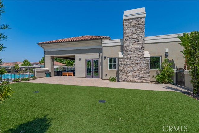 305 autumn sage, Lake Forest CA: https://media.crmls.org/medias/80cb4bc4-d101-4b45-9401-ab9ebc2db219.jpg