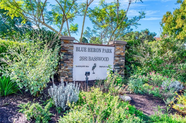 Detail Gallery Image 10 of 24 For 2641 Alta Vista, Newport Beach,  CA 92660 - 4 Beds | 3 Baths