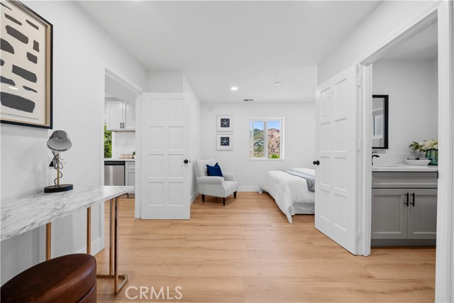2838 Lambert Drive, Los Angeles CA: https://media.crmls.org/medias/80cbb51b-d6ff-4ccc-a7e8-deaad04e47f2.jpg