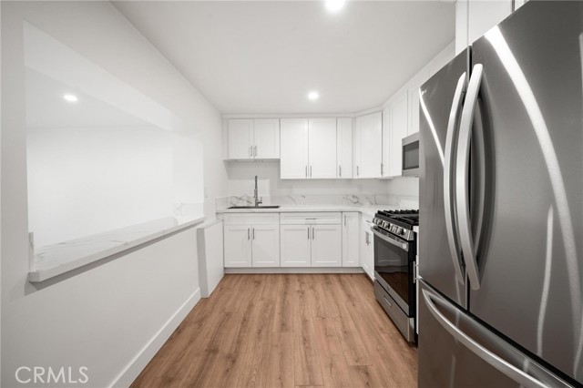 Detail Gallery Image 22 of 35 For 8246 Woodshill Trl, Los Angeles,  CA 90069 - 4 Beds | 4 Baths