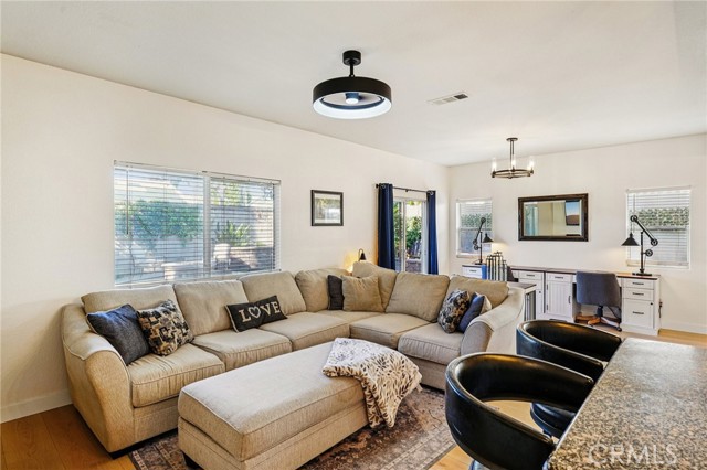 Detail Gallery Image 4 of 44 For 26275 Monticello, Murrieta,  CA 92563 - 3 Beds | 2/1 Baths