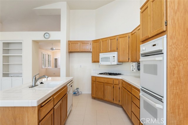 Detail Gallery Image 21 of 47 For 40518 Calle Lampara, Murrieta,  CA 92562 - 3 Beds | 2 Baths