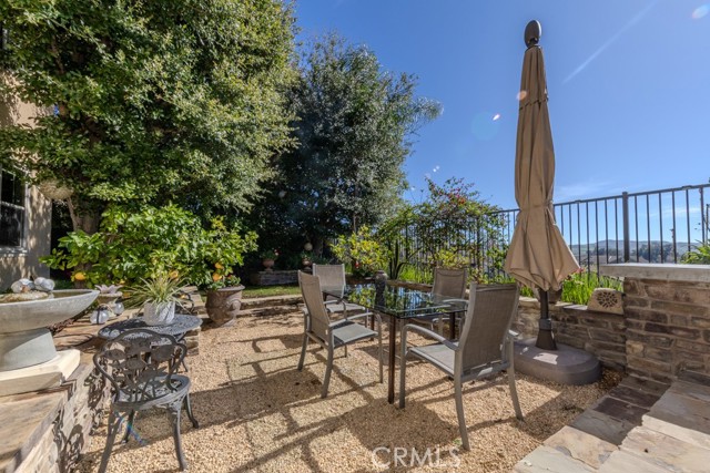 Image 57 of 75 For 30 Vivido St