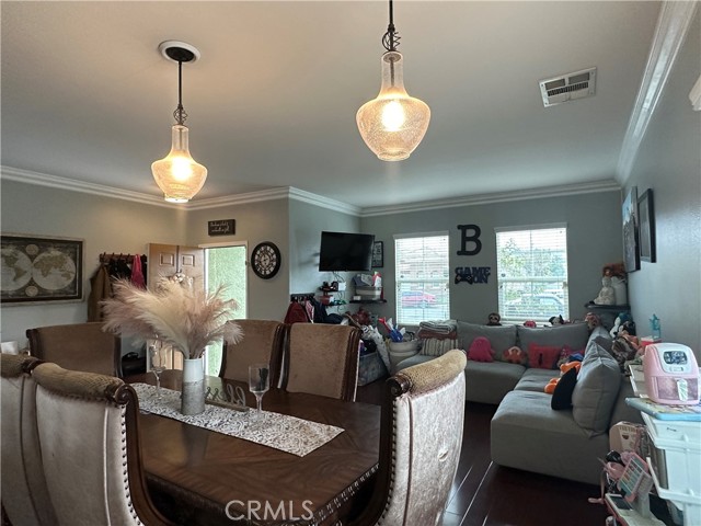 1928 Hawthorne Street, San Jacinto CA: https://media.crmls.org/medias/80cf4927-78aa-49a4-9713-0d483a49f431.jpg