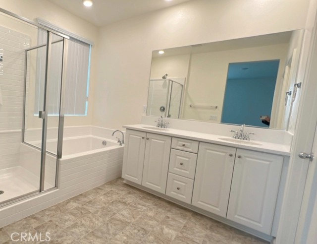 Detail Gallery Image 3 of 11 For 25190 Hunter Ave, Moreno Valley,  CA 92551 - 4 Beds | 2/1 Baths