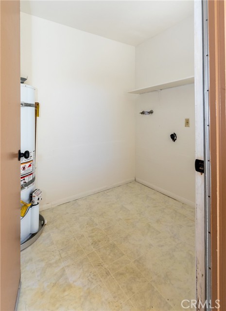 611 Lighthouse Way, Port Hueneme CA: https://media.crmls.org/medias/80cff652-7efb-4402-8fc8-b6a48a896688.jpg