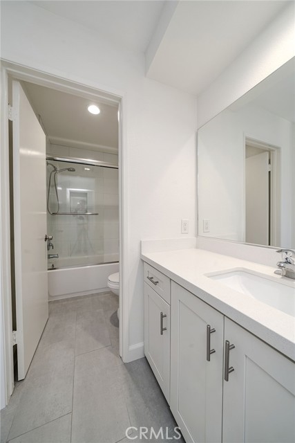 Detail Gallery Image 16 of 33 For 2440 Applewood, Fullerton,  CA 92833 - 3 Beds | 2/1 Baths