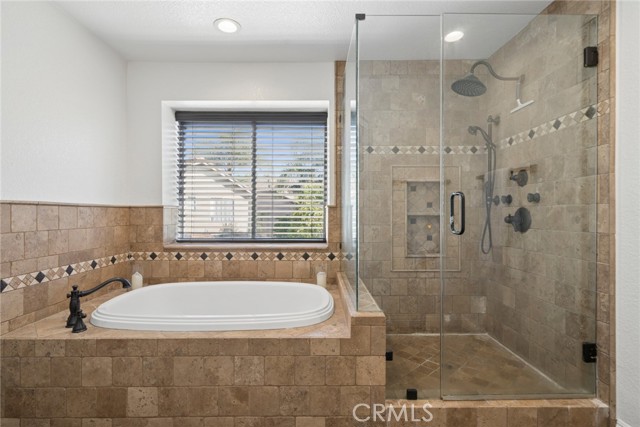 Detail Gallery Image 25 of 32 For 2121 Thyme, Corona,  CA 92879 - 4 Beds | 2/1 Baths