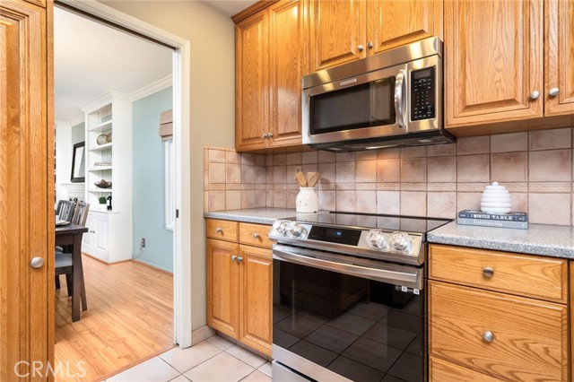 1435 E Dalton Avenue, Glendora CA: https://media.crmls.org/medias/80d1de1b-bc4f-4ee8-be86-d2f7b5e75168.jpg