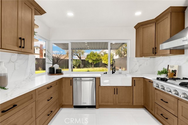 4041 Bycroft, Yorba Linda CA: https://media.crmls.org/medias/80d1e8cb-a6ee-419a-99a7-24f59e08b95e.jpg