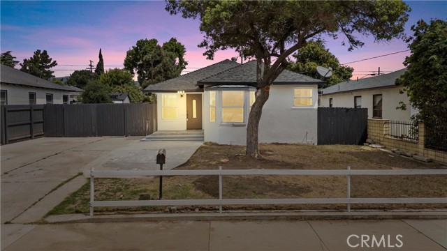 Detail Gallery Image 2 of 42 For 781 Sycamore Ct, Upland,  CA 91786 - 5 Beds | 3 Baths