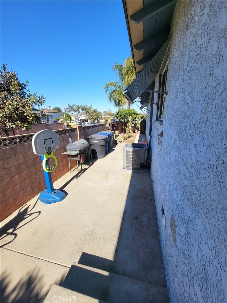 80D3F329 2944 4795 B104 8392Cdc55F59 9825 Hoback Street, Bellflower, Ca 90706 &Lt;Span Style='BackgroundColor:transparent;Padding:0Px;'&Gt; &Lt;Small&Gt; &Lt;I&Gt; &Lt;/I&Gt; &Lt;/Small&Gt;&Lt;/Span&Gt;