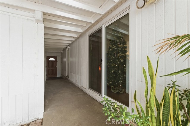 1602 Byron Court, Pomona CA: https://media.crmls.org/medias/80d45629-151d-4f16-9054-3e413a256433.jpg