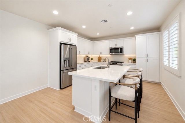 23201 West Canterbury photo 9