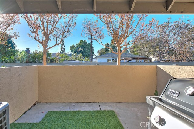 Detail Gallery Image 41 of 65 For 12415 Imperial #41,  Norwalk,  CA 90650 - 2 Beds | 2/1 Baths