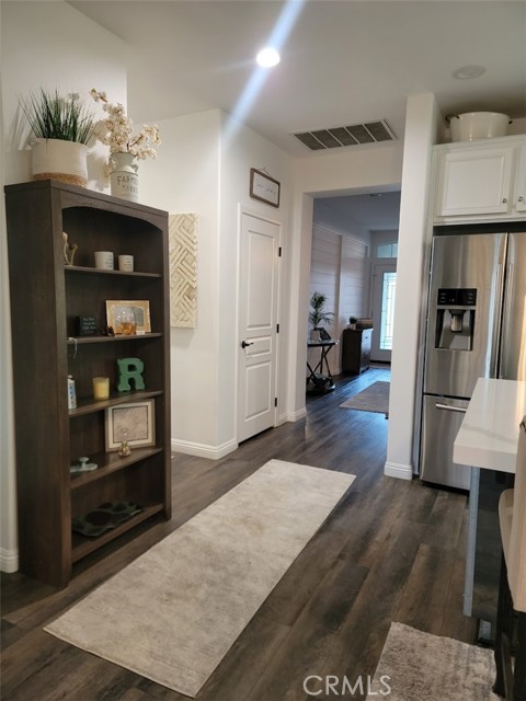 7819 Hagen Circle, Hemet CA: https://media.crmls.org/medias/80d58552-4450-4482-8ea8-73a6e4fea46c.jpg