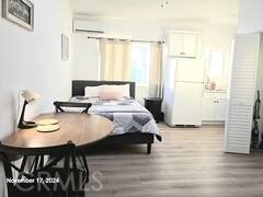 1526 E 1st Street, Los Angeles CA: https://media.crmls.org/medias/80d5f9e1-c166-45c3-8fce-83f274613172.jpg