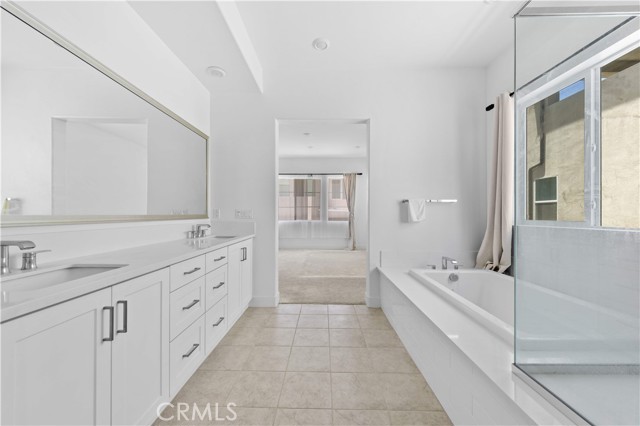 Detail Gallery Image 19 of 49 For 27216 W Coyote Bush Ct, Valencia,  CA 91355 - 4 Beds | 4/1 Baths