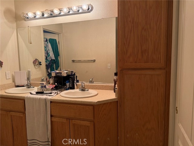 Detail Gallery Image 14 of 16 For 480 Joleen Ct, Merced,  CA 95341 - 4 Beds | 2 Baths