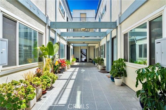 Detail Gallery Image 32 of 36 For 3512 Pacific Ave #2,  Marina Del Rey,  CA 90292 - 2 Beds | 2 Baths