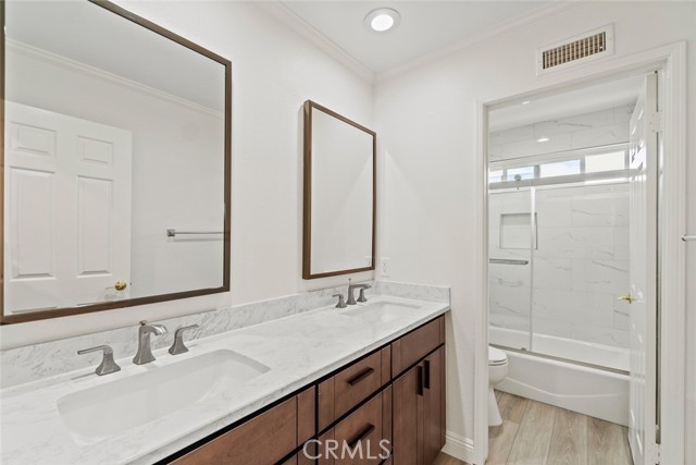 Detail Gallery Image 21 of 36 For 16 Harrisburg, Irvine,  CA 92620 - 5 Beds | 3 Baths