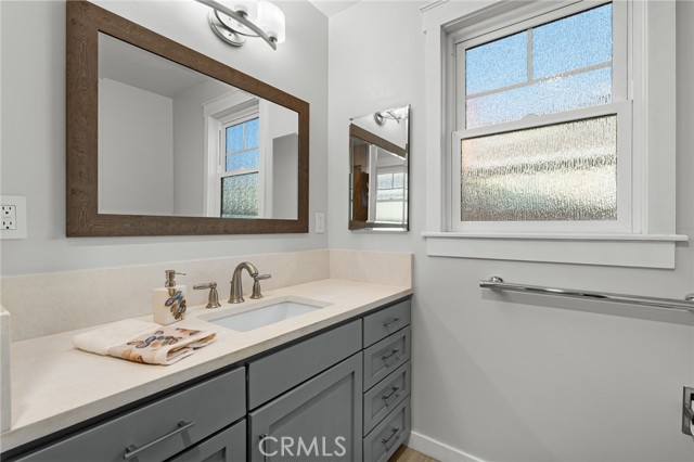 2532 5th Street photo 32