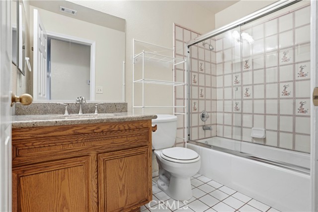 Detail Gallery Image 17 of 33 For 22170 Mustang Ct, Canyon Lake,  CA 92585 - 3 Beds | 2 Baths