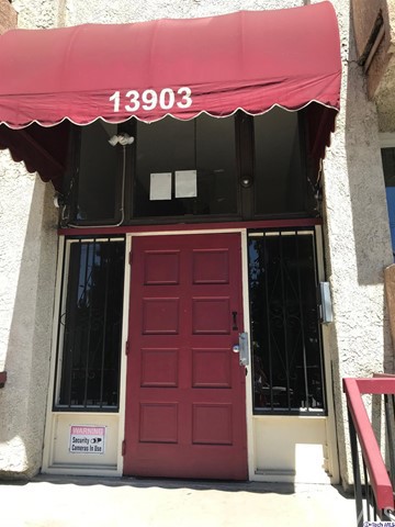1 Bed Home for Sale in Van Nuys, California