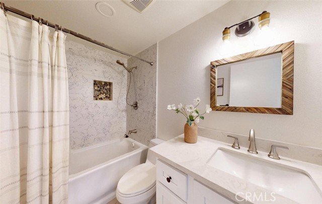 Detail Gallery Image 23 of 30 For 14751 Foxcroft, Tustin,  CA 92780 - 4 Beds | 2 Baths