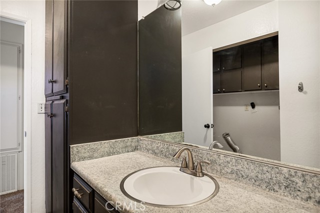 Detail Gallery Image 12 of 25 For 2560 Oak Dr, Running Springs,  CA 92382 - 3 Beds | 2 Baths