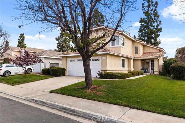 831 Arbor Cir, La Verne CA: https://media.crmls.org/medias/80dc5683-d2ae-46f1-aeb1-028e2e41f266.jpg