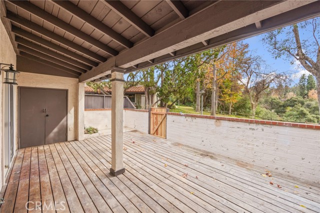 Detail Gallery Image 9 of 31 For 210 W via Vaquero, San Dimas,  CA 91773 - 2 Beds | 2 Baths