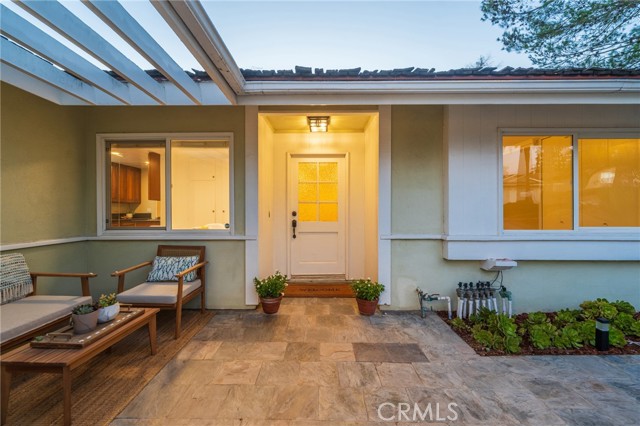 27945 Alvarez photo 20