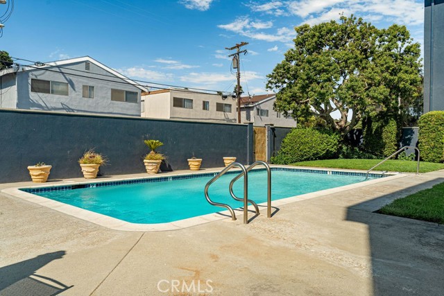 1321 Beryl Street, Redondo Beach CA: https://media.crmls.org/medias/80dead61-3154-4d33-b44f-73a5c6146bf3.jpg