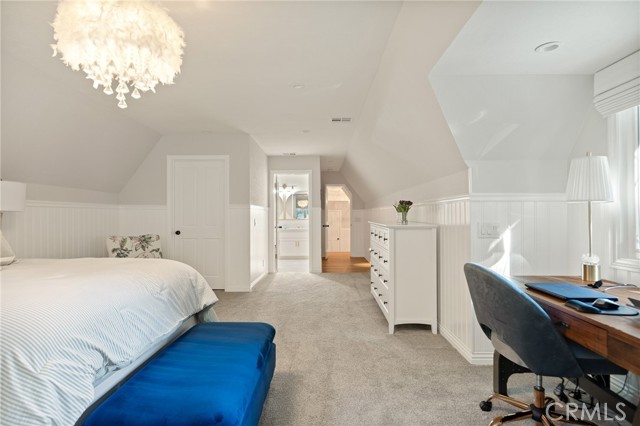 157 Brentwood Drive, Lake Arrowhead CA: https://media.crmls.org/medias/80df5116-af8e-4c56-8bbb-060176920558.jpg